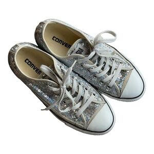 Converse Runners with Sequins. Womens size 6.5